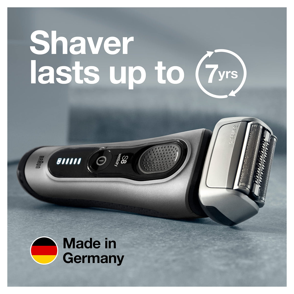 Electric Foil Shaver with Precision Beard Trimmer J566991